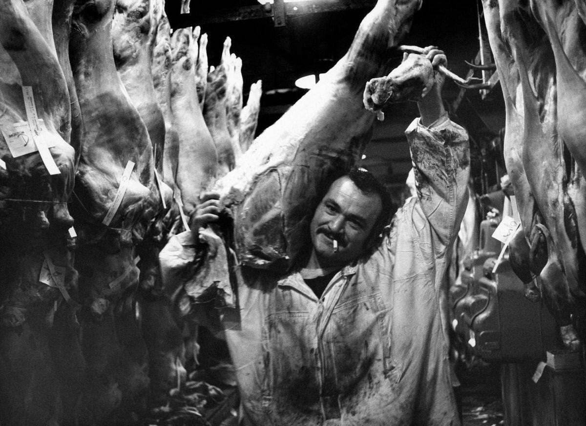 #110 Market porter in the meat hall of Les Halles, 1967