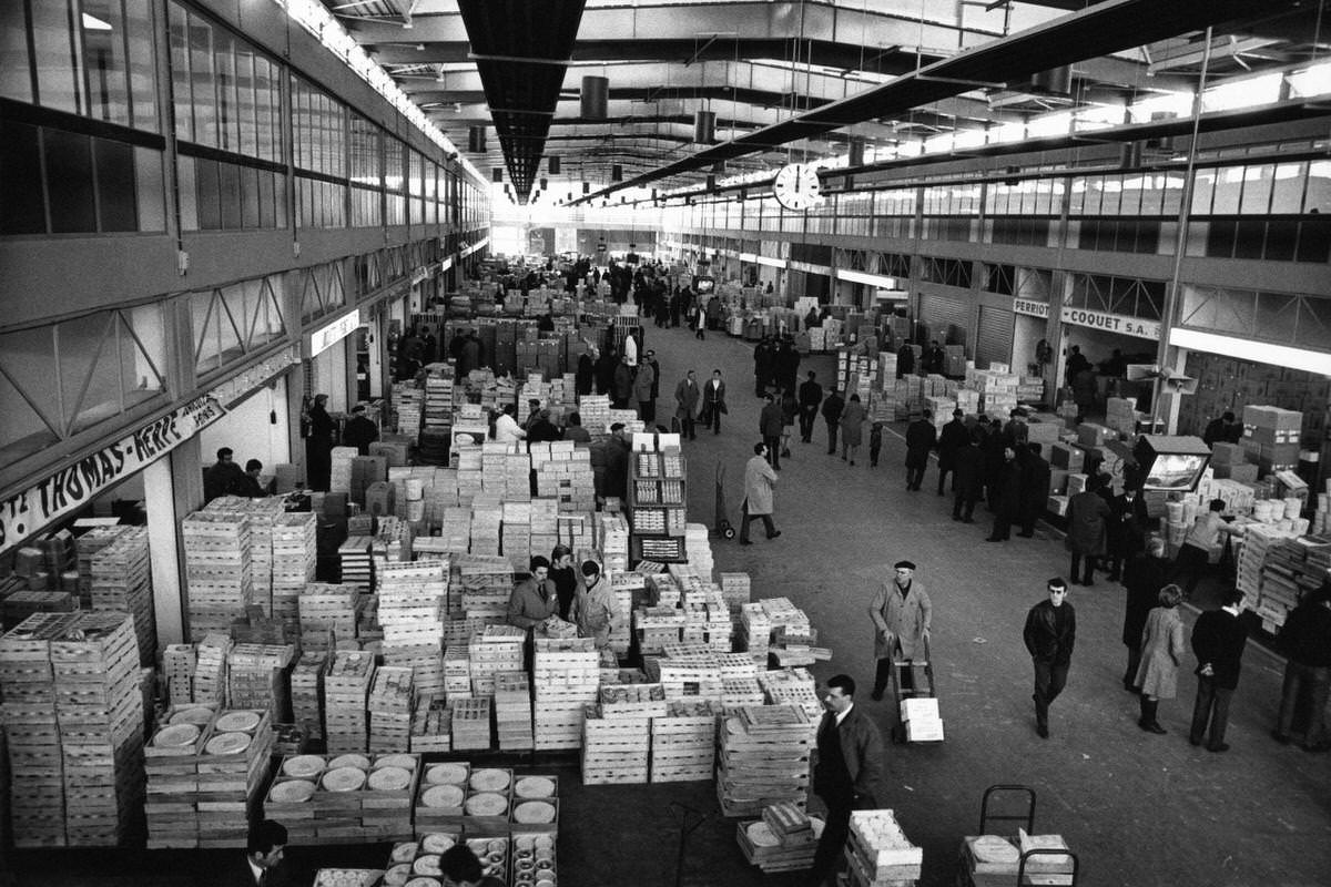 #145 The new Paris wholesale market in the close suburb which replaced the former Halles in the center Paris in 1969