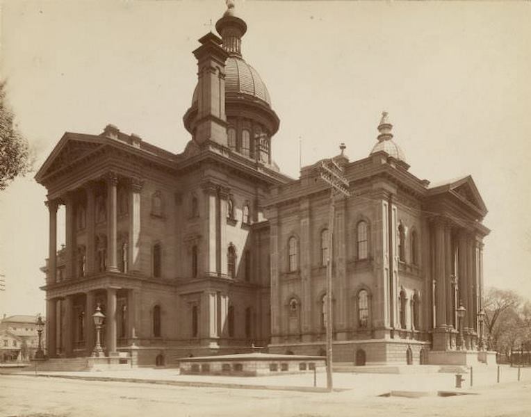 #42 Milwaukee County Court House, 1885