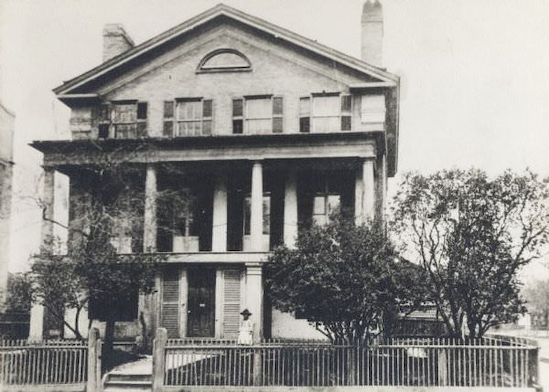 #50 Lemuel Hull House, 1887