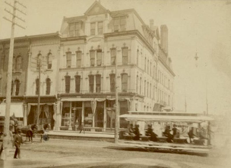#73 Brumder Building, 1895