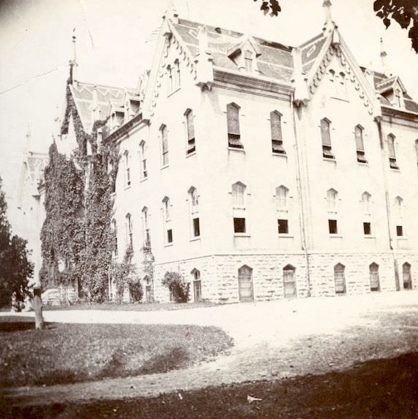 #87 Pio Nono College, 1898
