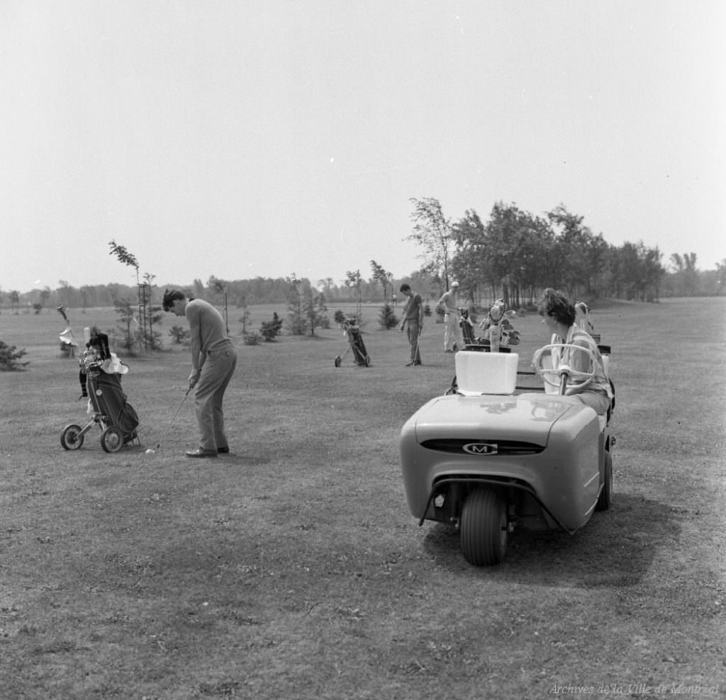 #31 Municipal golfing in Montréal, 1964