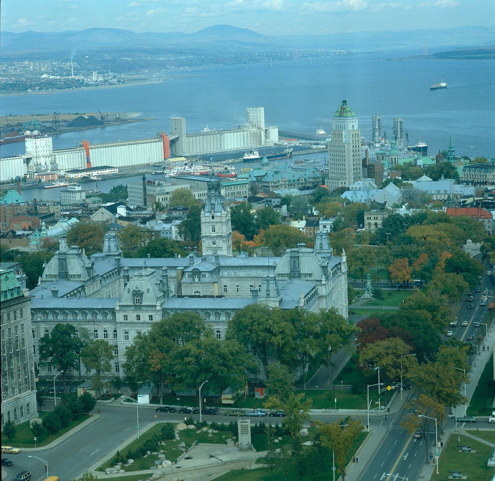 #122 View on Montreal and the Saint Lawrence River, 1960