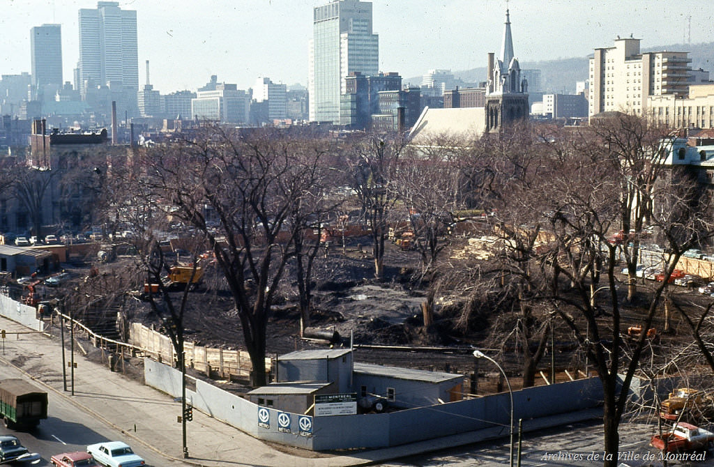 #29 Building the metro at Parc Viger, 1964