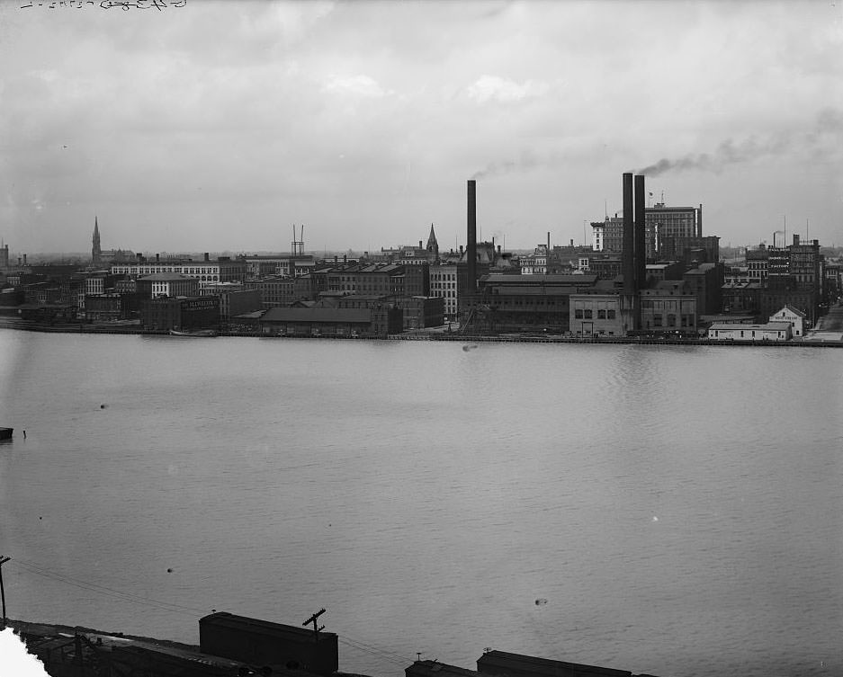 #61 Water front, Toledo, Ohio, 1900s