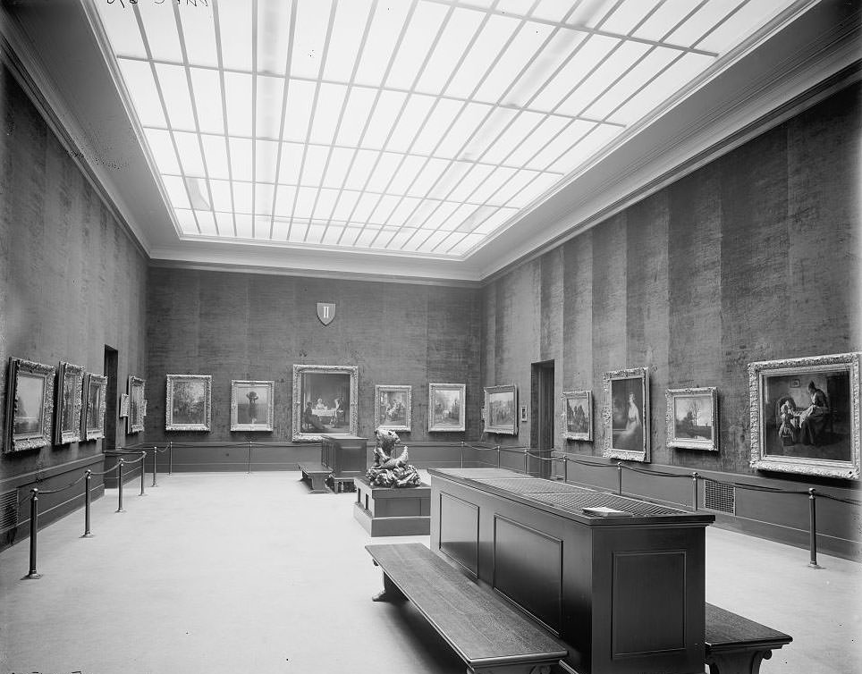 #34 Toledo Museum of Art, north gallery, Toledo, Ohio, 1906