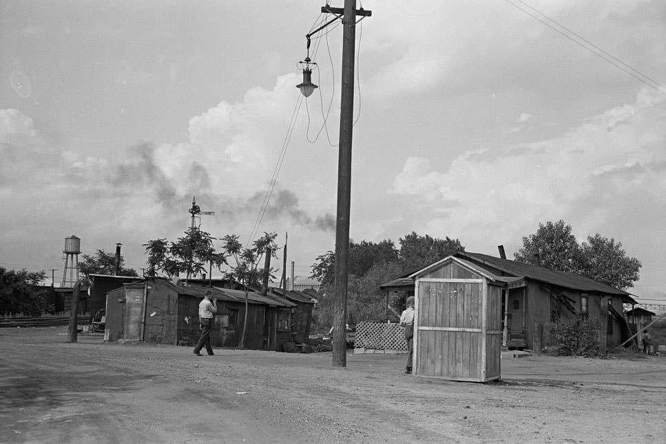 #10 Slums at Cinder Point between railroad and Illinois River, Peoria, Illinois, 1938