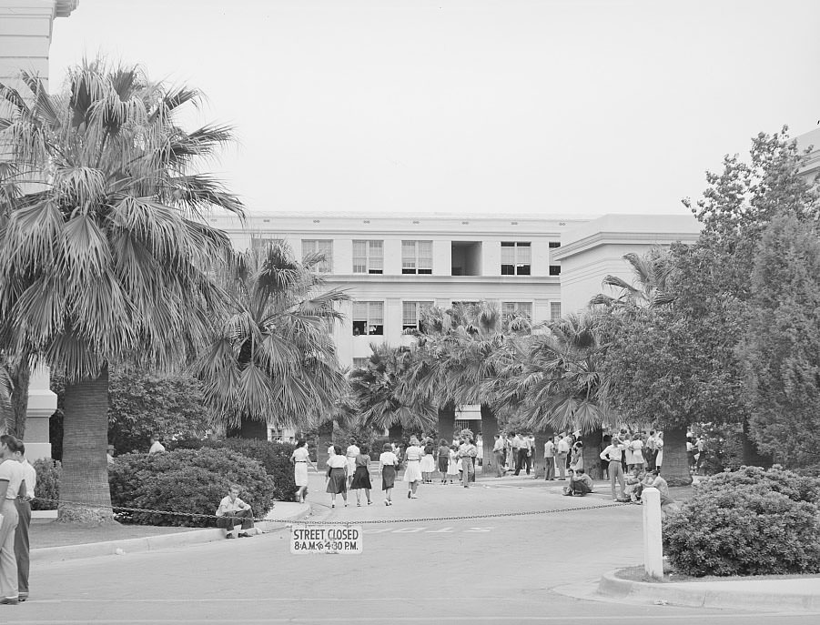 #99 High school in Phoenix, Arizona, 1940
