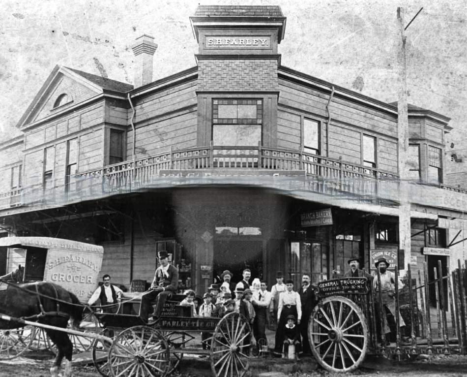 #143 S. H. Farley 12th St. Enterprise Store at 12th & F Streets, 1884.
