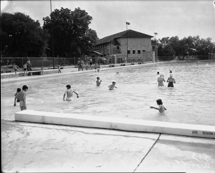 #90 Woodlawn Pool, 1950