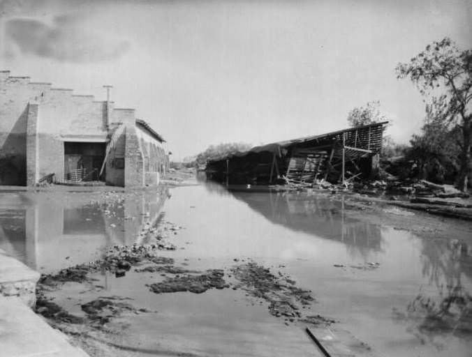 #28 A flood scene in San Antonio, 1950s