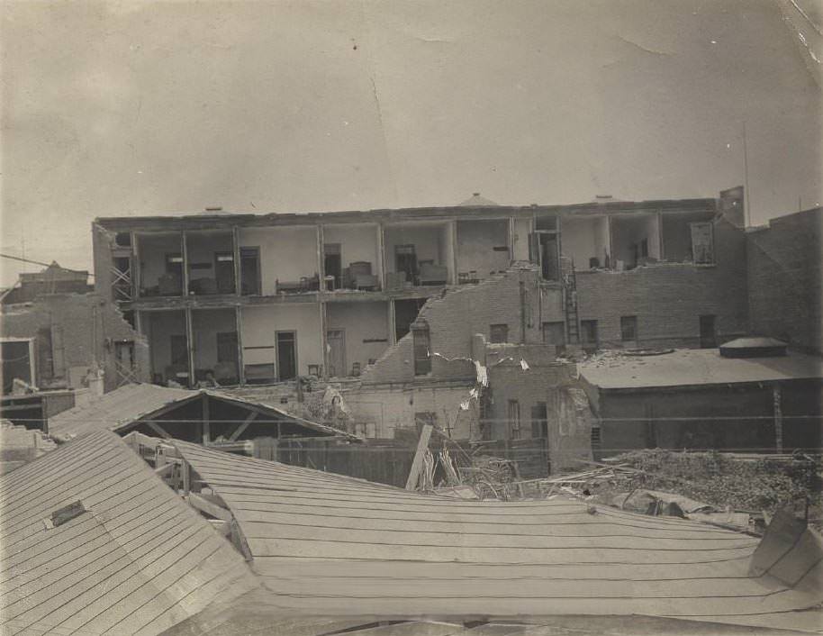 #36 Hotel in San Jose, after the 1906 earthquake.