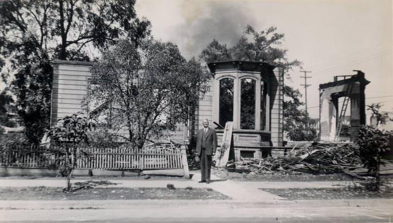 #47 Residence of William L. Manly after earthquake, 1906