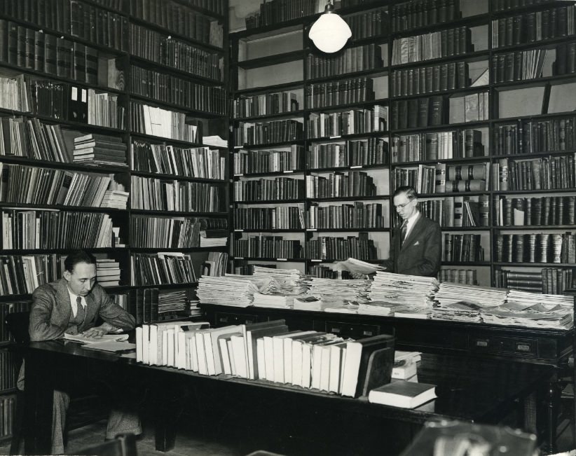 #196 Reference Library at City Hall, 1932