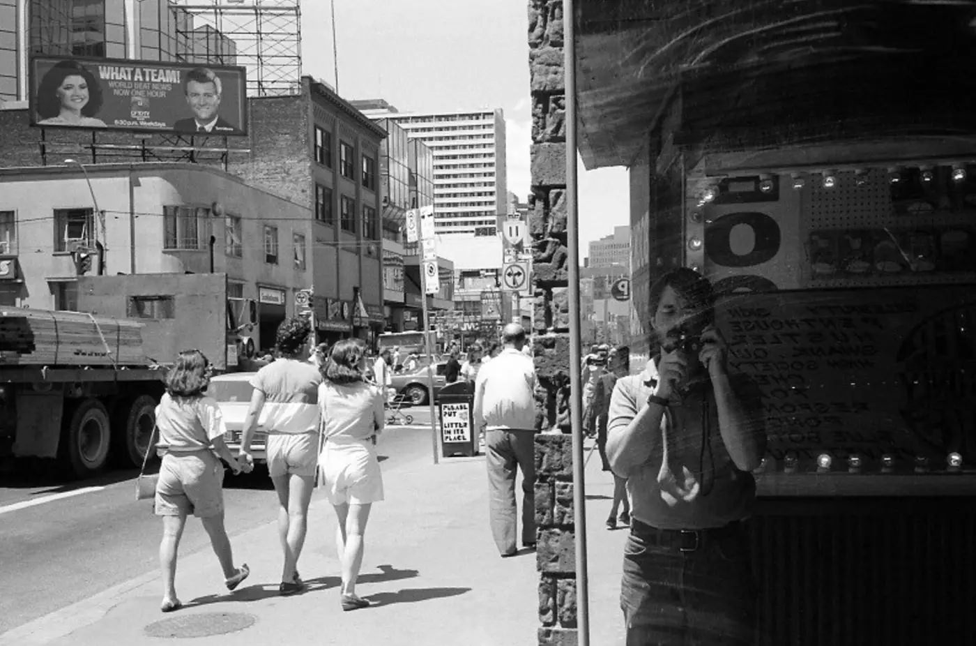 #119 Yonge and Dundas, 1985
