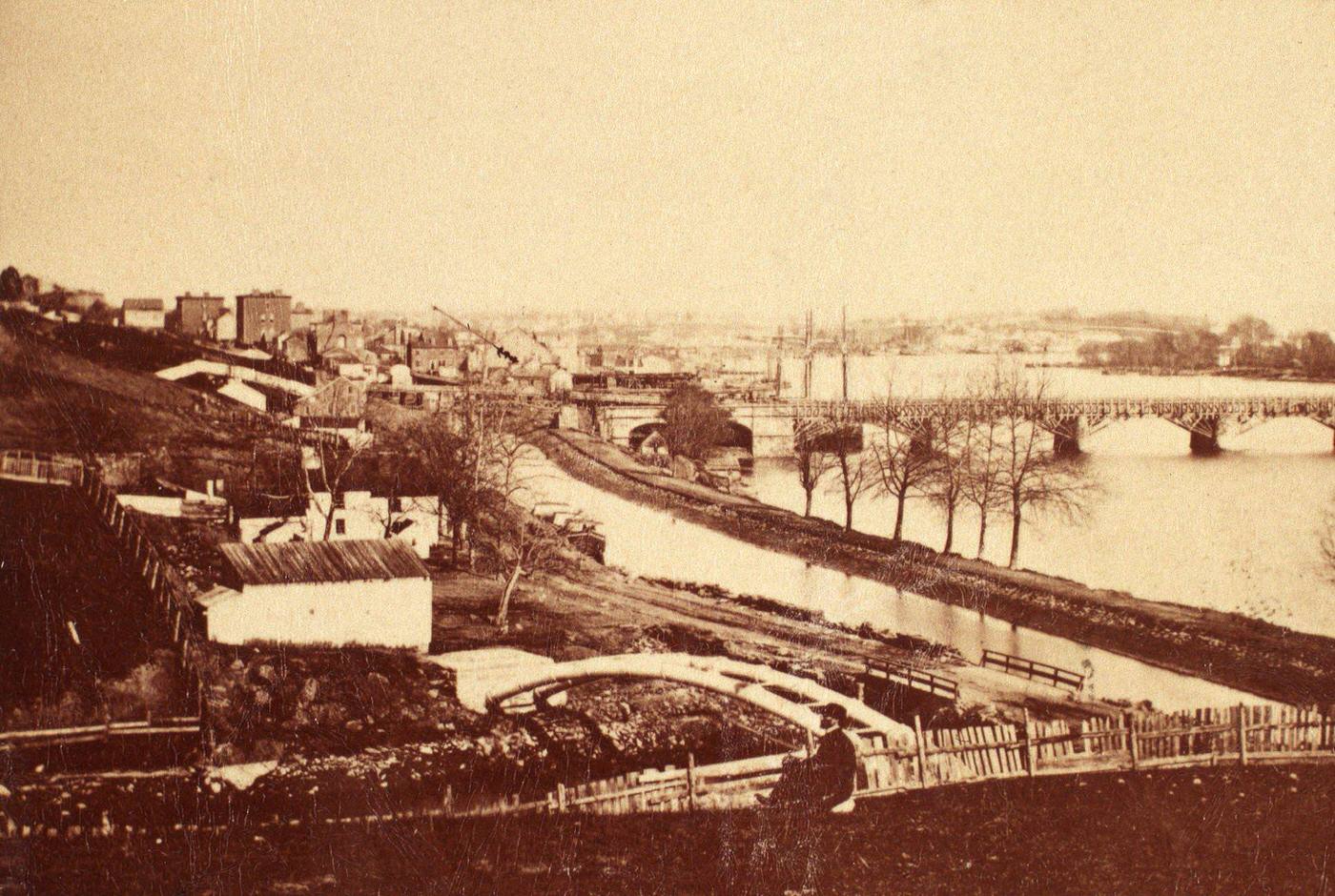 #100 During the American Civil War, Georgetown, D.C., served as an auxiliary port to the larger facilities at Alexandria, Virginia.
