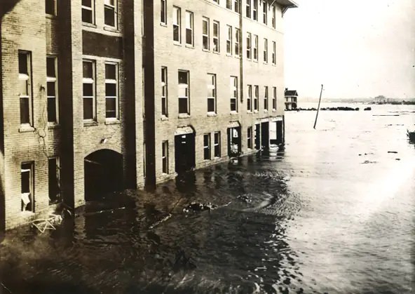 #92 Formerly the Beach Hotel, this was U.S. General Hospital No. 15 on North Beach after the 1919 hurricane.