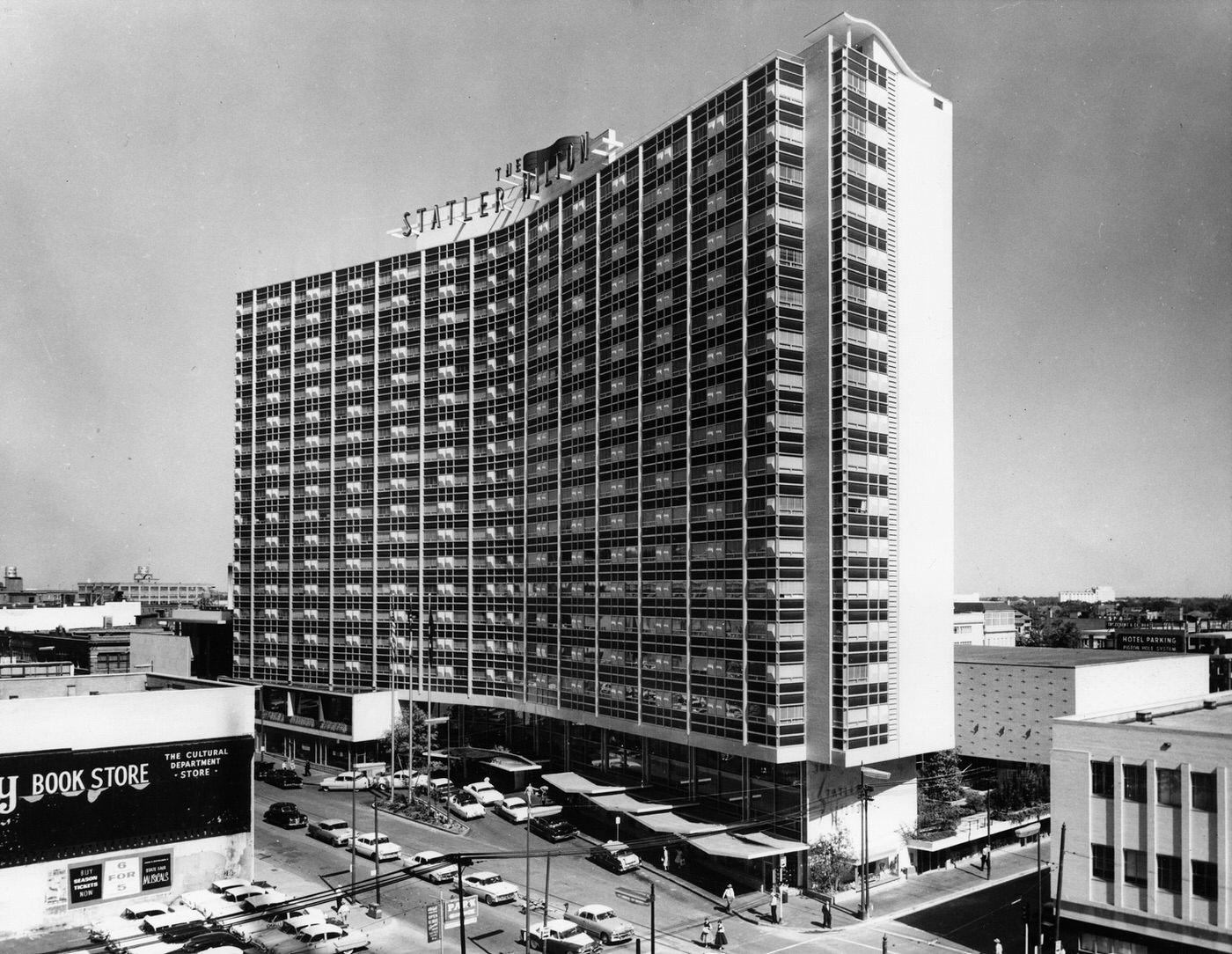 #104 Statler Hilton Hotel, Dallas, Texas, 1960