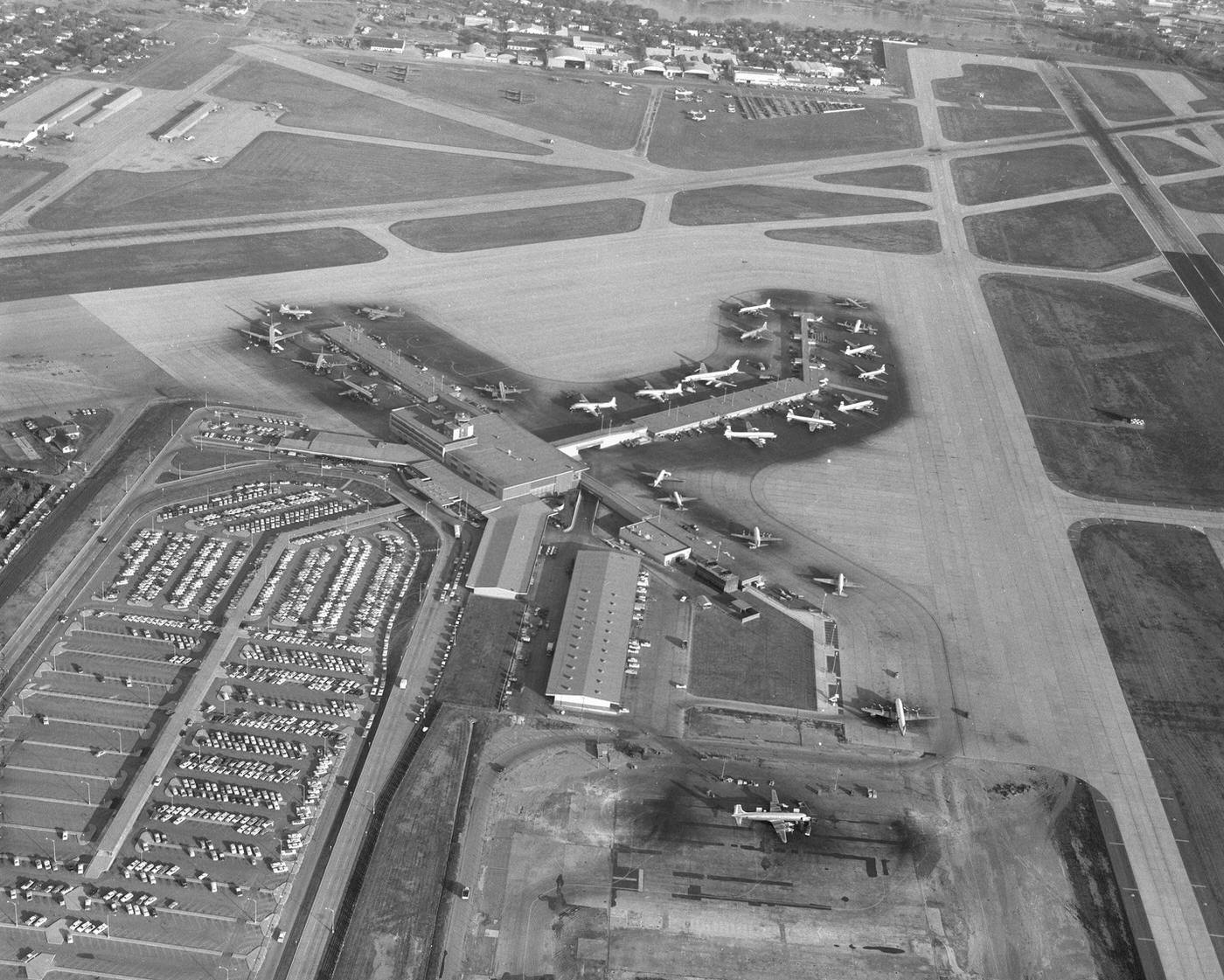 #111 Aerial view of planes at Love Field at 7 a.m., Dallas, 1960