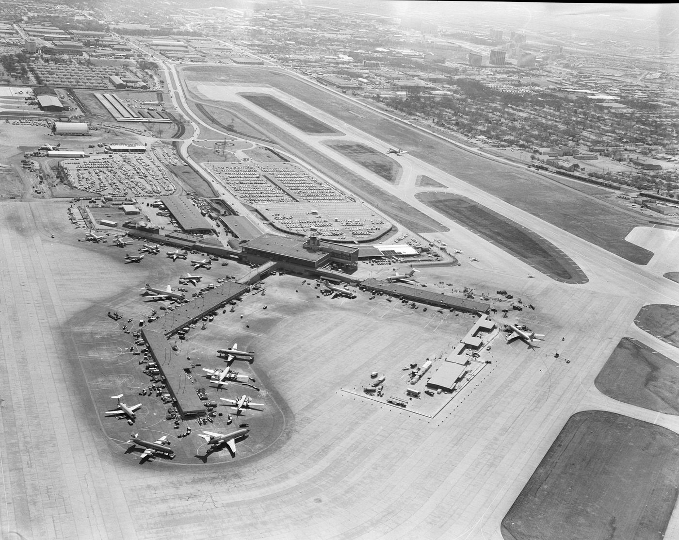 #177 Love Field terminal, Dallas, 1960