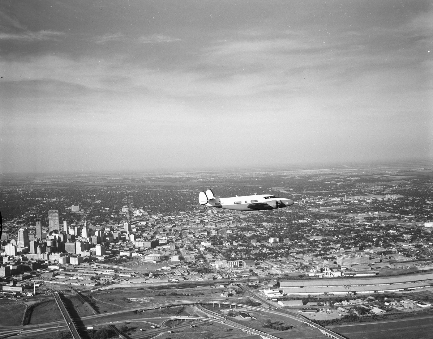 #85 Executive Aircraft, Love Field, Dallas, 1960