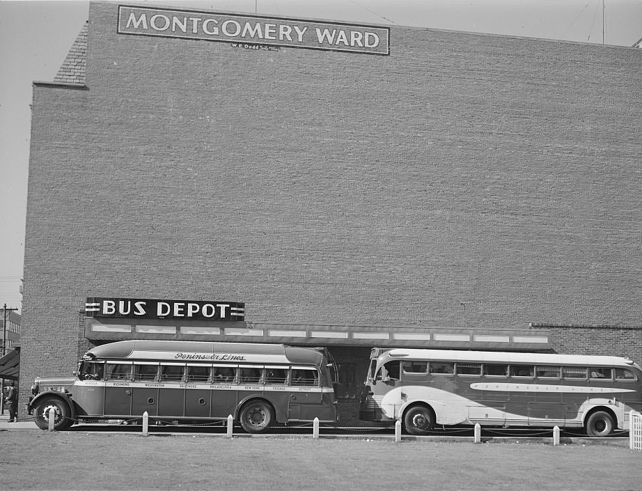 #16 Bus depot in Newport News, Virginia, 1941