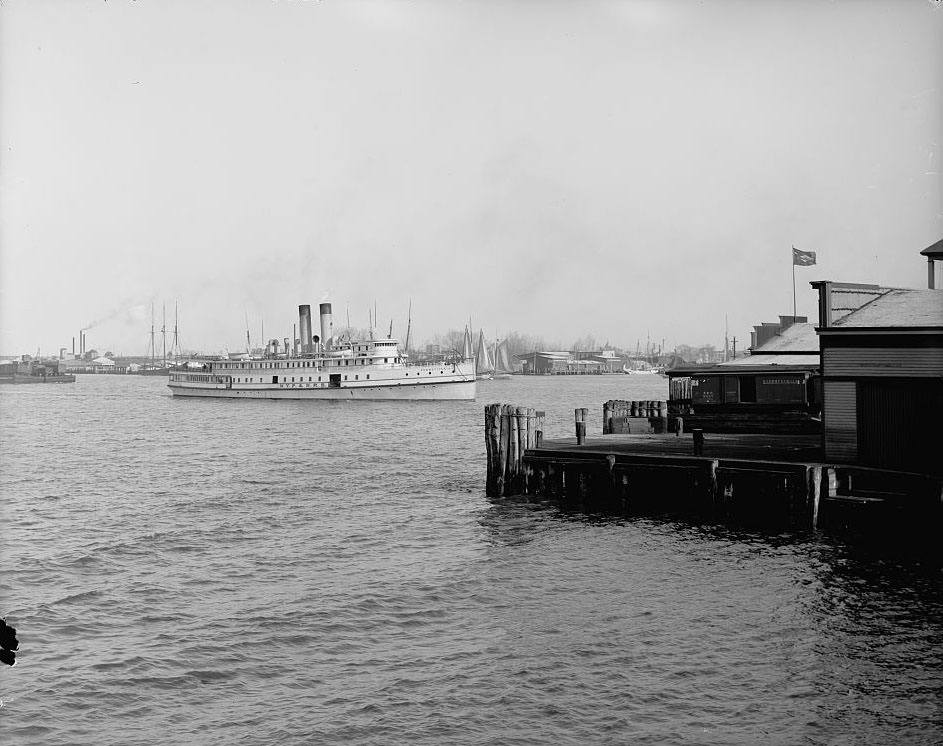 #28 A Glimpse of the harbor, Norfolk, 1905