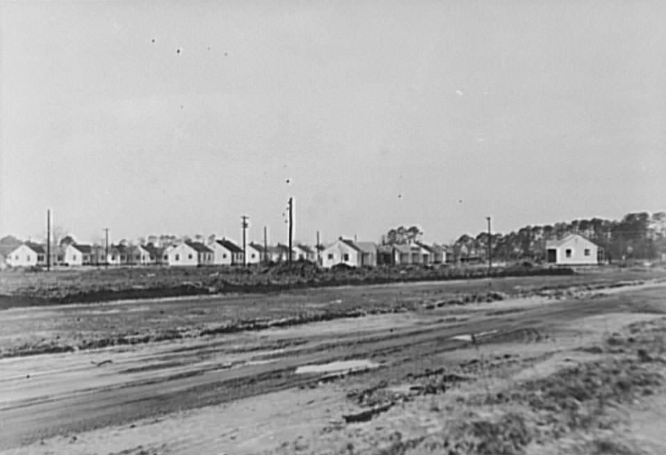 #35 FHA (Federal Housing Administration)-insured small home development in Norfolk, 1941