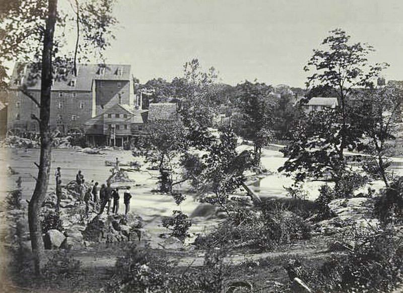 #139 Johnson’s Mill, Petersburg, Virginia, 1865
