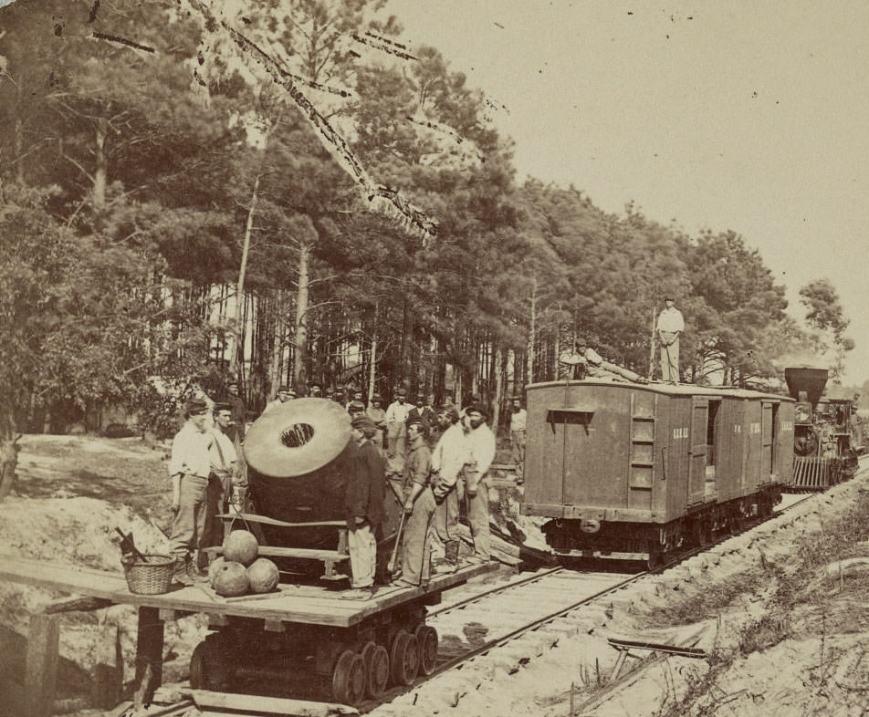 #46 13 inch mortar “Dictator”, in front of Petersburg, 1860s