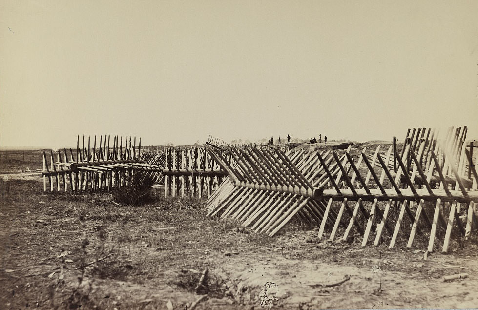 #49 Chevaux de frise in front of Confederate fortifications, Petersburg, 1860s