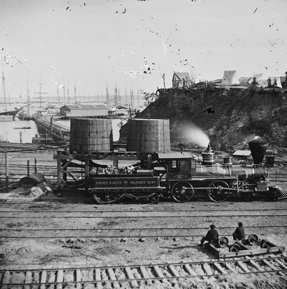 #10 Another locomotive at the same point, Petersburg, 1865