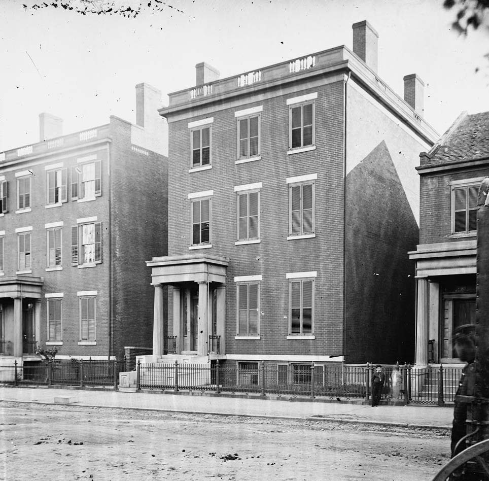 #67 The main eastern theater of war, fallen Richmond, 1865