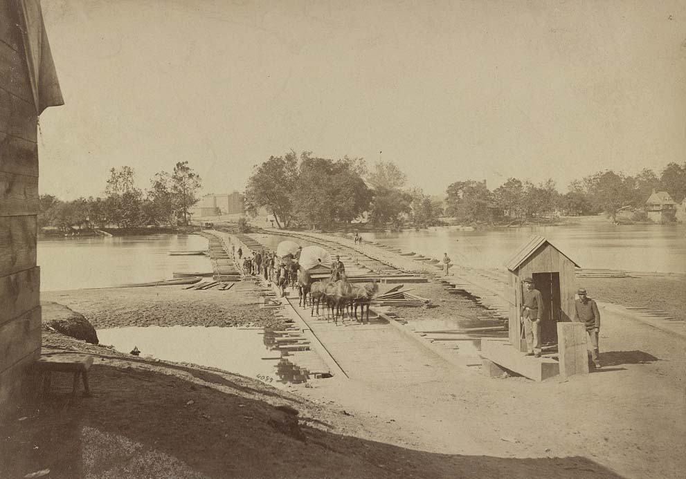 #196 Pontoon bridges across James River at Richmond, 1864
