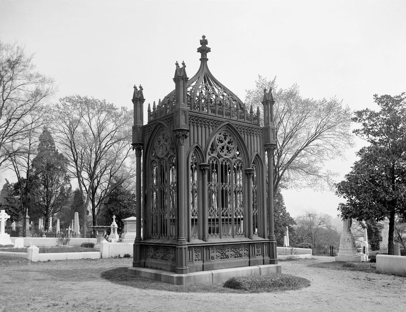 #117 Hollywood, Tomb of U.S. President James Monroe, Richmond, Virginia, 1905