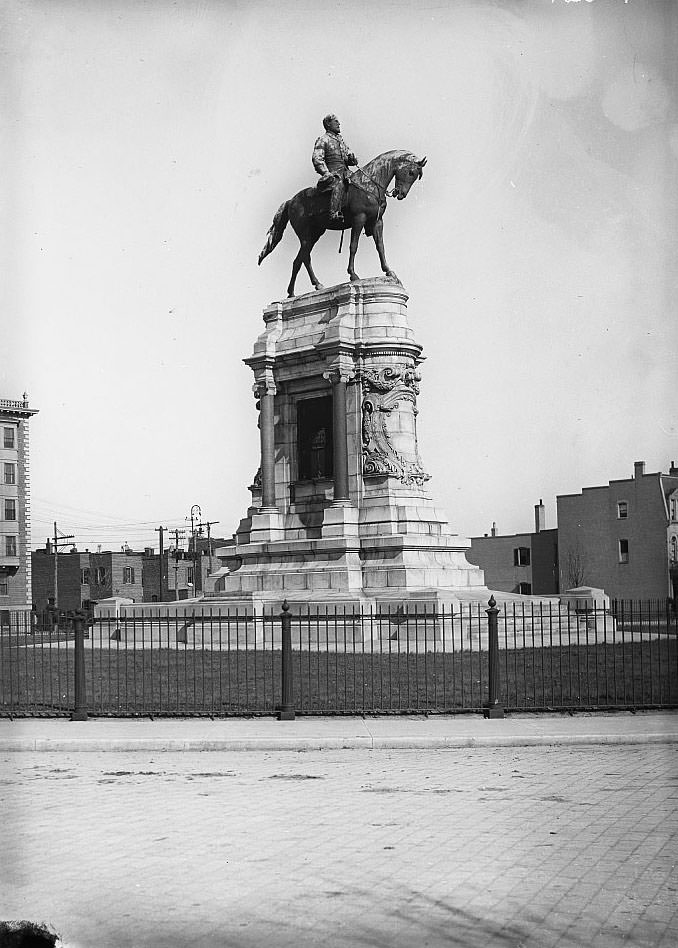 #53 Robert E. Lee monument, Richmond, 1909