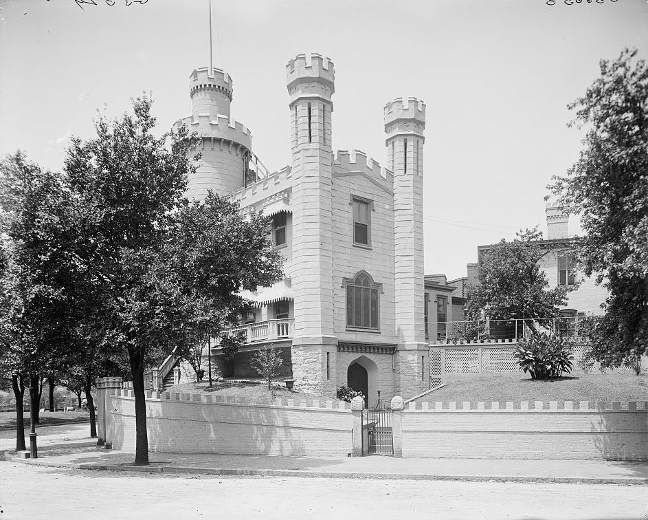 #81 Pratt’s Castle, Richmond, 1908