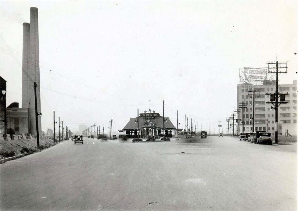 #73 Looking east. Building on the right is at York & Harbor, 1930
