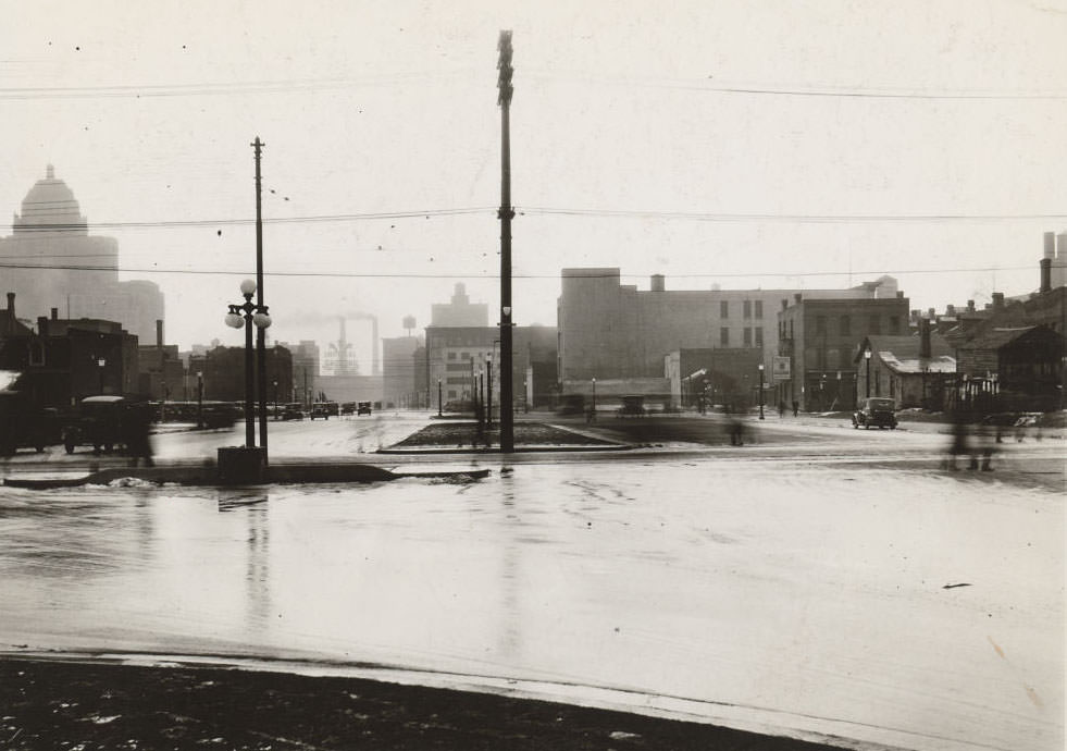 #128 In 1931 University Avenue only went south to Queen. Starting in 1932 it was extended south to Front Street. This photo shows the extension just south of Queen, 1932