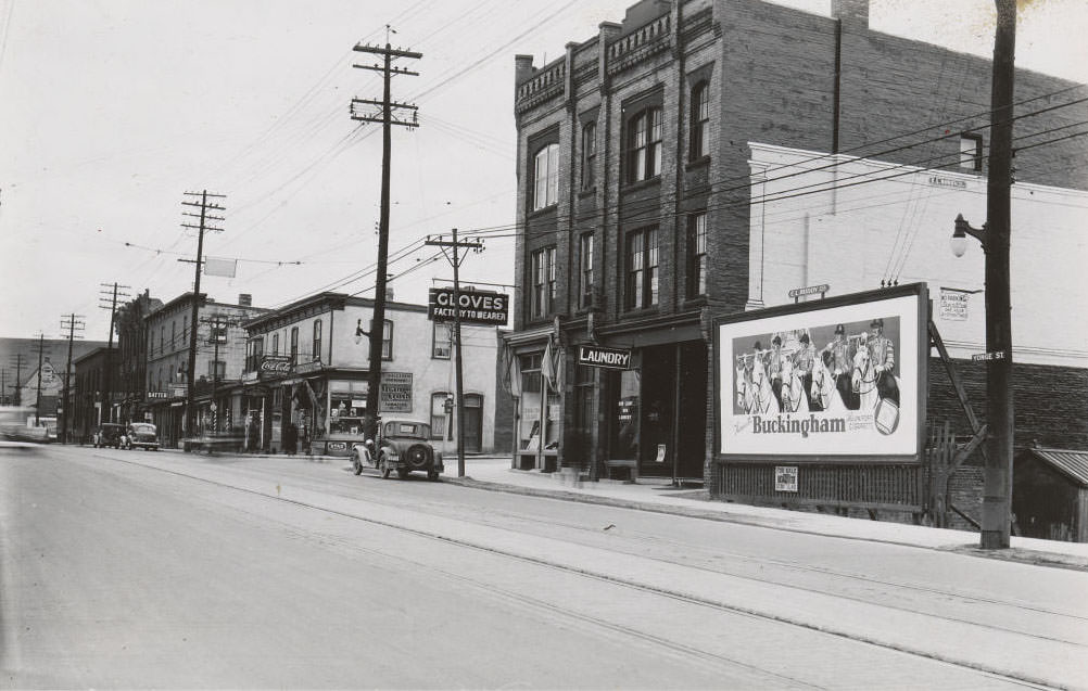 #6 Yonge Street, north of Frichot Avenue looking south-west, 1936