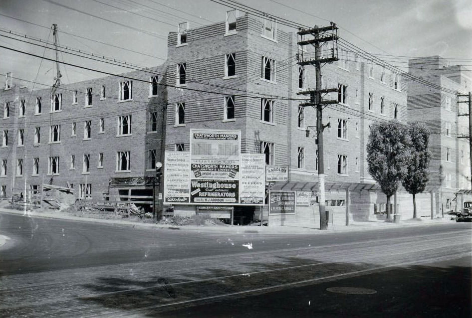 #75 Chatsworth Manors Apartments under construction, Yonge Street & Chatsworth Drive looking northwest, 1938