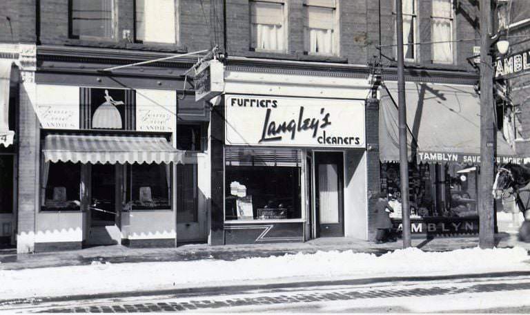 #102 1500 Queen Street West, 1939
