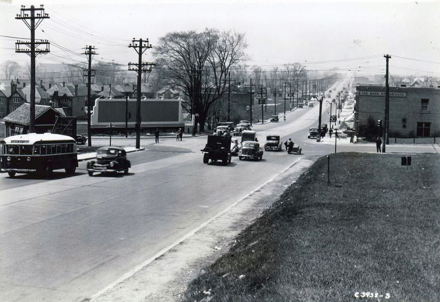 #126 Bathurst & Eglinton looking west, 1939