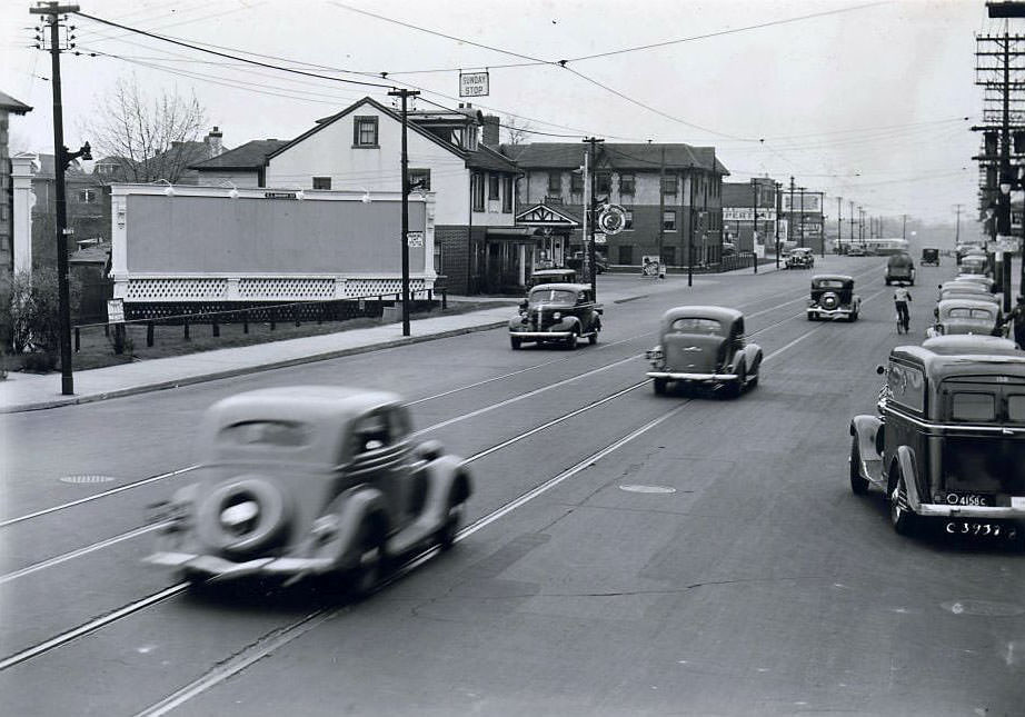 #135 Bloor Street West, south side, west of Windermere Avenue looking southwest, 1939