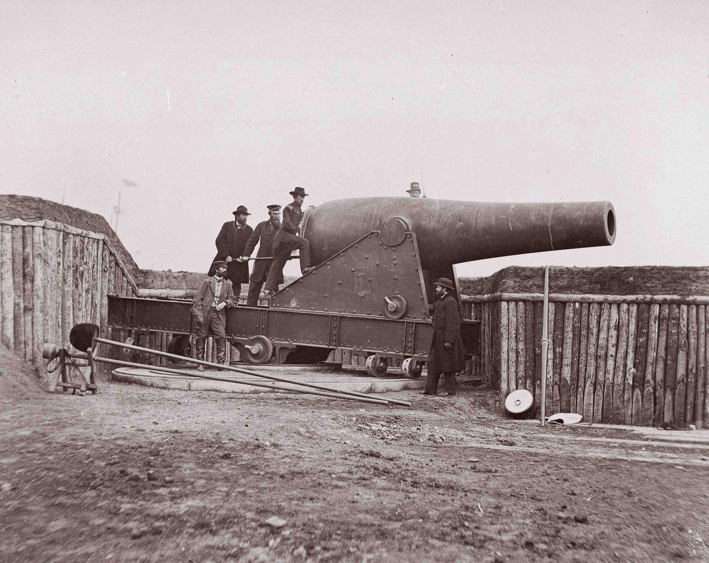 #124 Battery Rodgers, Potomac River near Washington, 1861