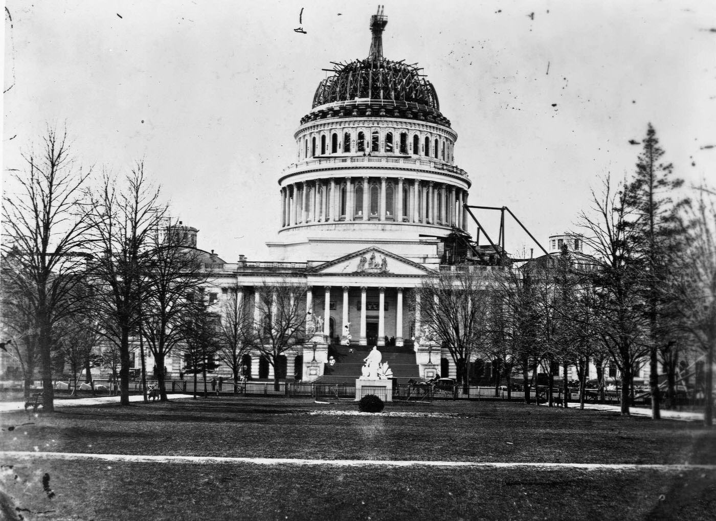 #128 The U. S. Capitol, with its dome still uncompleted. Washington D. C., 1864.