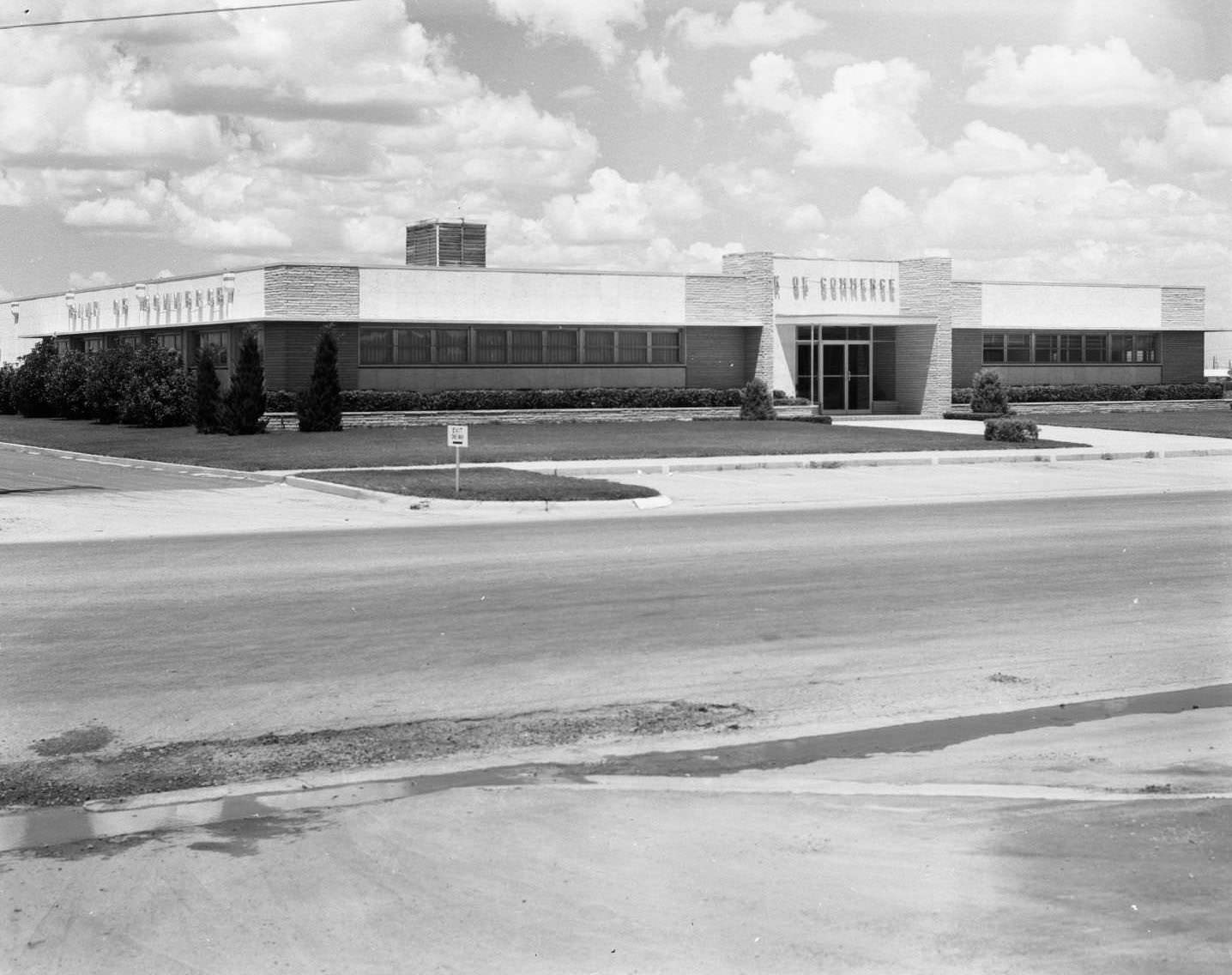 #7 Bank of Commerce on Pioneer Street, 1956