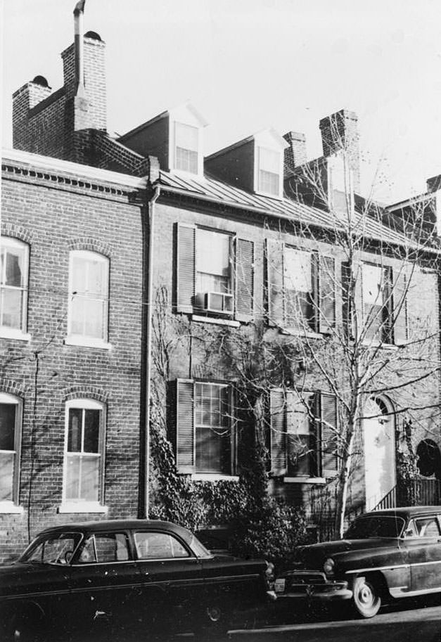 #13 Royal Street Area Survey, 221 North Royal Street (House), Alexandria, 1970s
