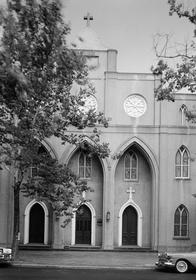 #14 St. Paul’s Episcopal Church, 216 South Pitt Street, Alexandria, 1970s